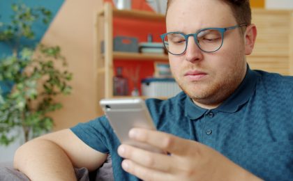 Mavi Tık Sendromu: Mesajına Cevap Gelmeyince Ne Yapmalı?