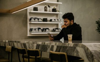 Tinder ilk mesaj taktikleri ile cevap alma rehberi